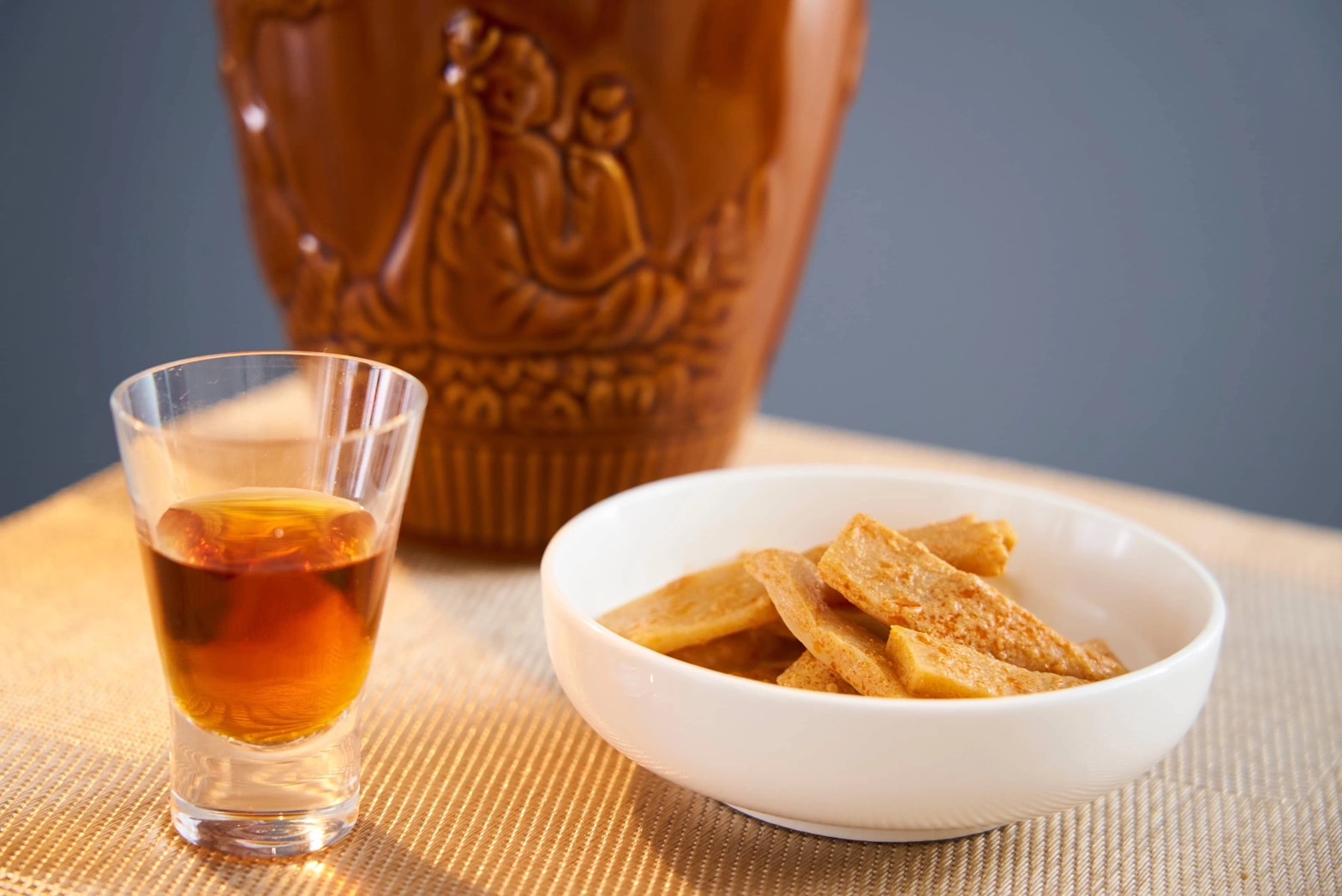 紹興酒と合う深い旨味の味付けメンマ｜中華にも合う和の発酵食品｜メンマ屋大門